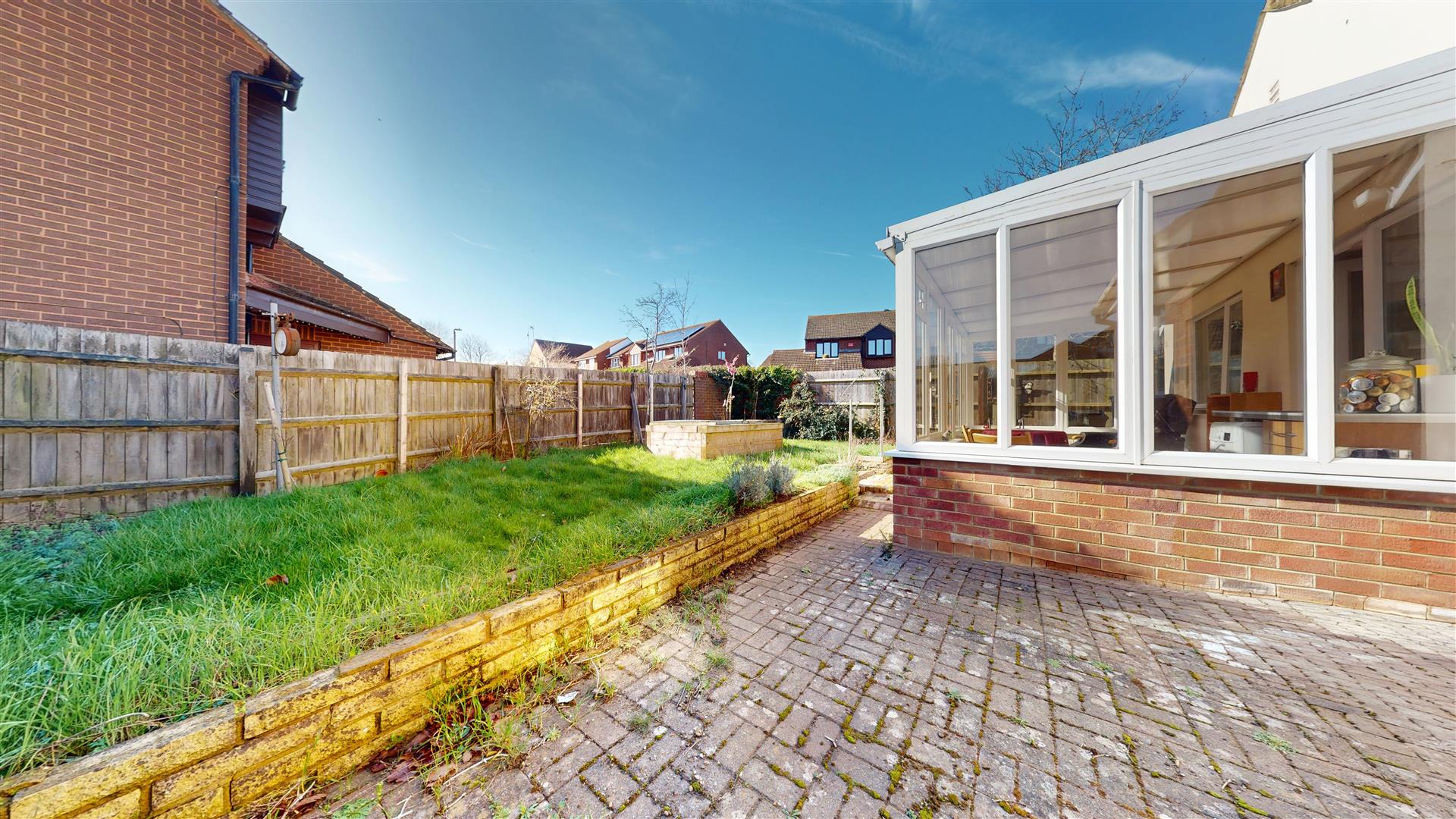 Leafield Rise, Two Mile Ash, Milton Keynes